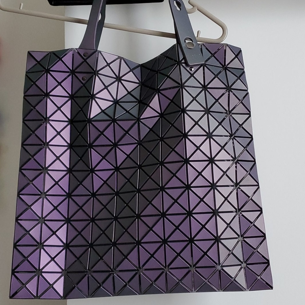 💙💜Issey Miyake Bao Bao💜💙